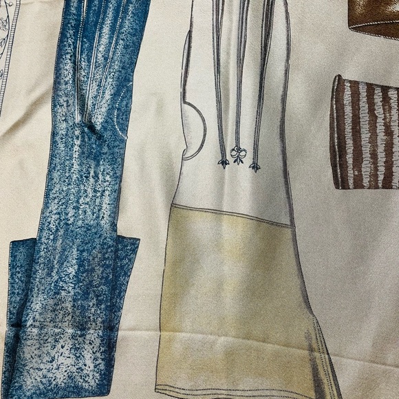 New! Echo Winterthur Museum Collection Silk Scarf Gloves Pattern 35x35 - Picture 9 of 12